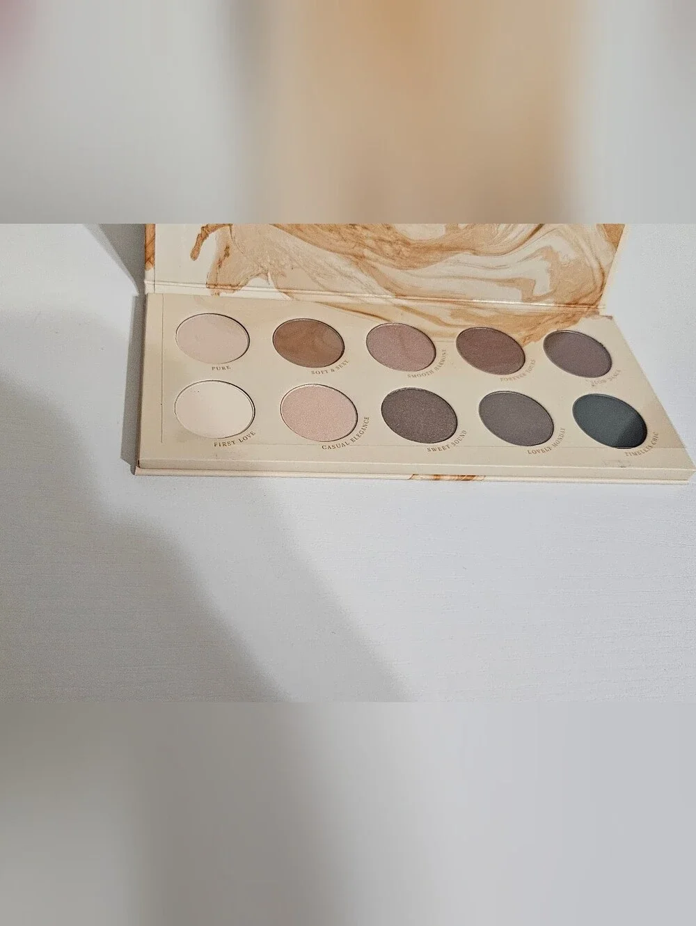 Neutral Eyeshadow Palette - 10 Shade Beige & Taupe Collection